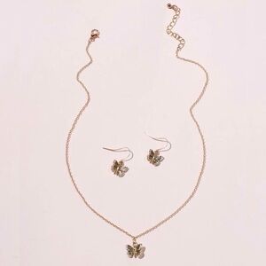 NEW!! 💛 Butterfly Necklace and Earrings Set